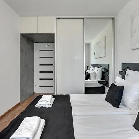 Apartmán Downtown Slaska 17